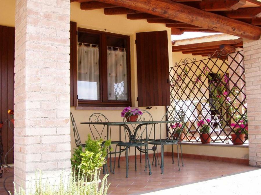 Agriturismo Casale Del Contadino Bolsena Exterior photo